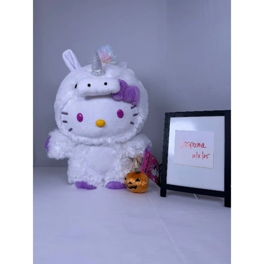 NWT -Hello Kitty White‎ Unicorn Halloween Greeter 2025